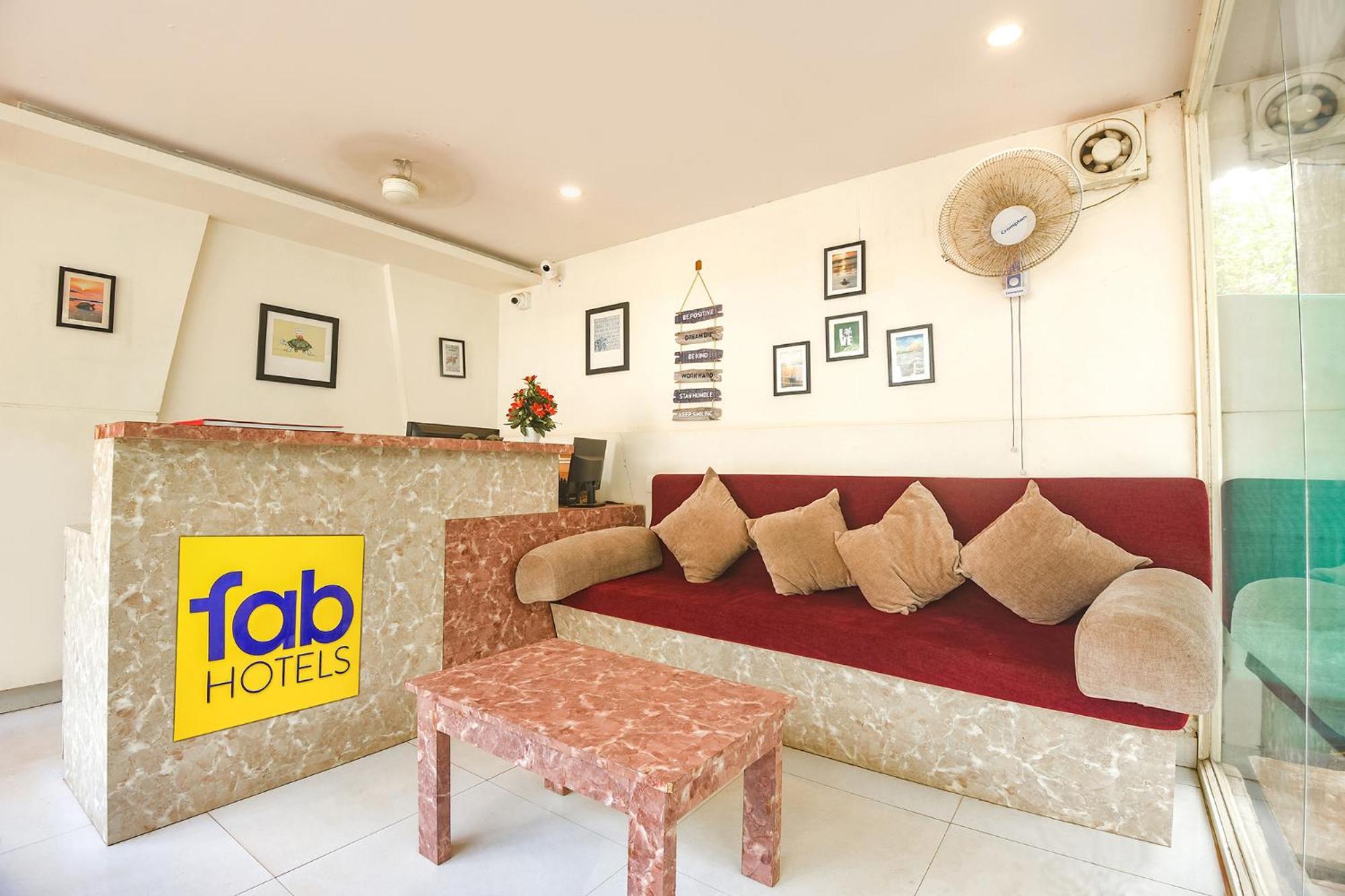 Fabhotel La Volga - Nr Morjim Beach Exterior photo